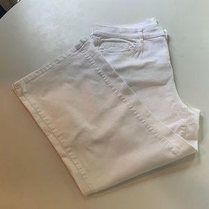 J. McLaughlin white cropped wide leg pant